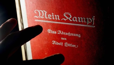 A.Hitlerio knyga „Mein Kampf“