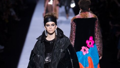 &bdquo;Tom Ford&ldquo; 2018 m. rudens kolekcijos modelis