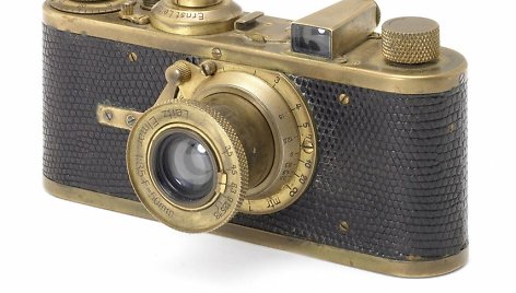 Honkongo aukcione retas fotoaparatas „Leica“ parduotas už 620 tūkst. dolerių.