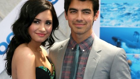 Joe Jonas ir Demi Lovato 2010-aisiais