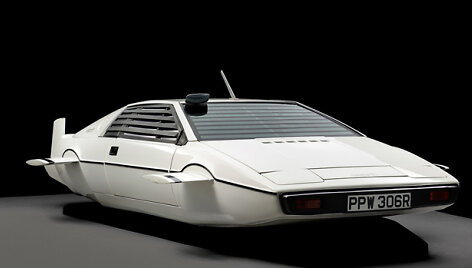 &bdquo;Lotus Esprit&ldquo; i&scaron; filmo &bdquo;James Bond: The Spy Who Loved Me&ldquo;