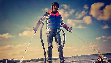 Ugnius Kiguolis su „Flyboard“