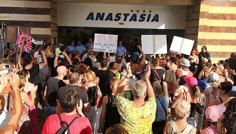Protestas prie vie&scaron;bučio