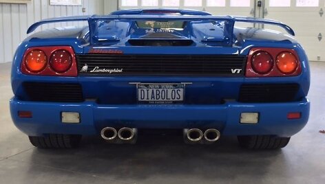 Donaldo Trumpo &bdquo;Lamborghini Diablo VT Roadster&ldquo;.
