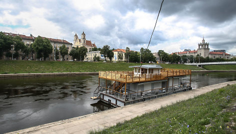 Prieplauka dažoma ir tvarkoma prieš atidarymą