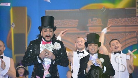 Vienas i&scaron; Filipo Kirkorovo (kairėje) vaidmenų programoje &ndash; magas