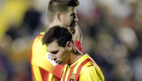 Gerardas Pique ir Lioneliis Messi