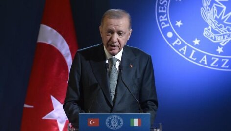 R. T. Erdoganas / STEFANO CAROFEI / ZUMAPRESS.com
