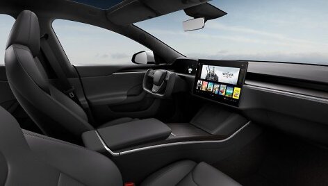 Atnaujintas &bdquo;Tesla Model S&ldquo;