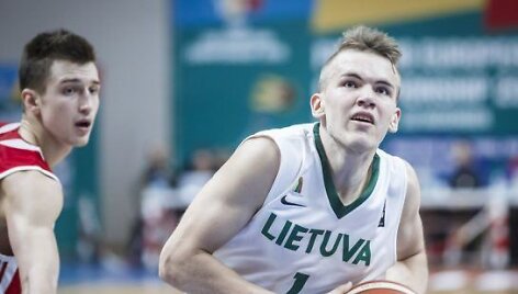 Arnas Velička