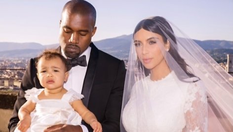 Kim Kardashian ir Kanye Westas su dukra North