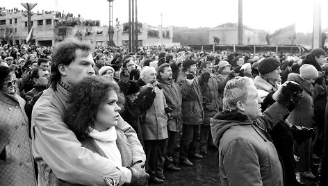 Leonardas Skirpstas. Sausio 13-oji - meilė prie agresiją.