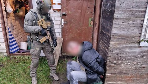 Jungtinės teisėsaugos pajėgos smogė oro balionais gabenamos kontrabandos tinklui