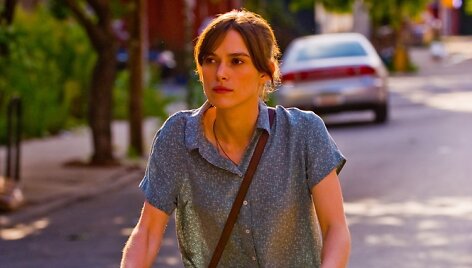 Keira Knightley filme &bdquo;Dar kartą, i&scaron; naujo&ldquo; plakatas