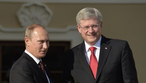 Rusijos prezidentas Vladimiras Putinas ir Kanados ministras pirmininkas Stephenas Harperis