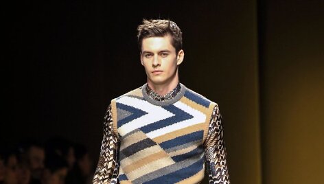 &bdquo;Ferragamo&ldquo; 2016 m. rudens-žiemos kolekcijos modelis