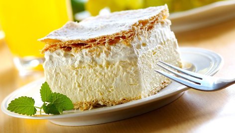 Maskarponės sūris – ne tik saldėsiams: užkandis, makaronų patiekalas ir desertas