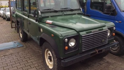 „Land Rover Defender“