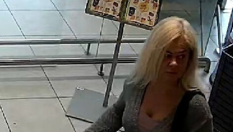 Piniginės vagystės Kaune tyrime ie&scaron;koma moteris