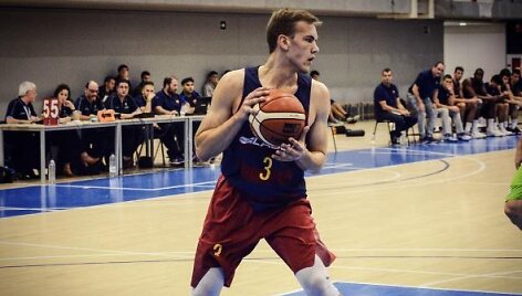 Arnas Velička