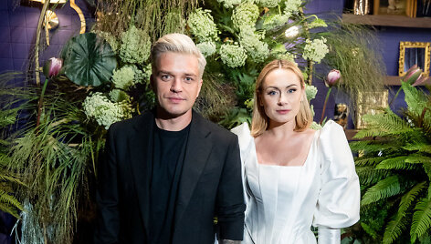 Simona ir Jonas Nainiai surengė 10-ųjų vestuvių metinių &scaron;ventę 
