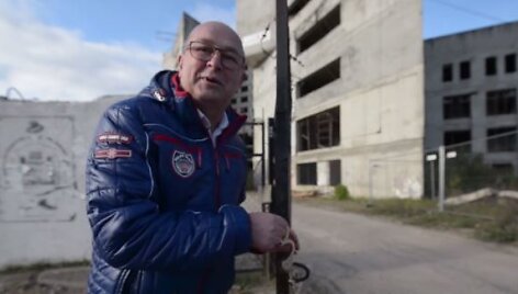 Kauno meras Visvaldas Matijo&scaron;aitis pakvietė visus, kurie prie&scaron;tarauja vie&scaron;bučio &bdquo;Respublikos&ldquo; griovimui, prie jo prisirakinti