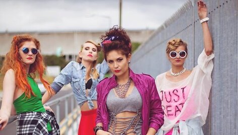 Alicija su kūrybine grupe