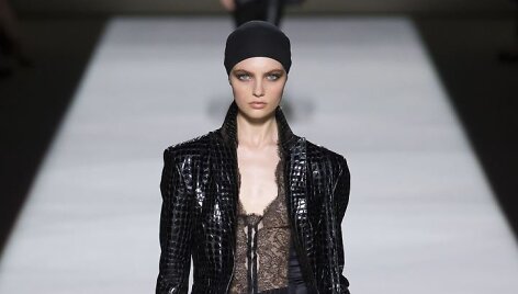 &bdquo;Tom Ford&ldquo; 2019 m. pavasario ir vasaros kolekcijos modelis