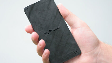 Už dvylika dolerių parduodamas plastmasinis telefonas &bdquo;NoPhone&ldquo;