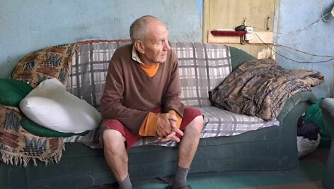 &Scaron;iandien taip gyvena senolis, užauginęs keturi savo vaikus ir dar keturiems buvęs patėvis. 