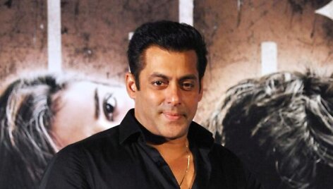 Salmanas Khanas