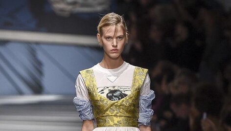 &bdquo;Prada&ldquo; 2018 m. pavasario ir vasaros kolekcijos modelis