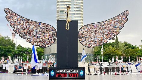 &bdquo;Pilietinis frontas&ldquo; instaliacija Tel Avive