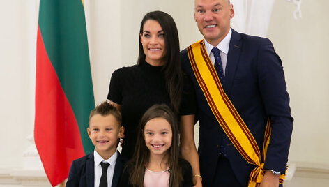 &Scaron;arūnas Jasikevičius su &scaron;eima
