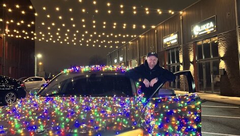 &bdquo;Kalėdinis&ldquo; lempučių BMW dažniausiai važinėja Klaipėdoje, bet sutikti jį galima ir kitur