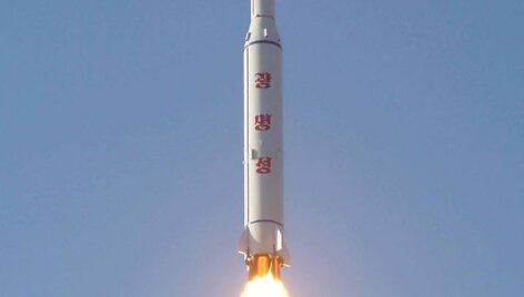 &Scaron;iaurės Korėjos gaminama &bdquo;Unha 9&ldquo; raketa 