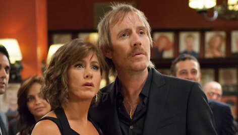 Jennifer Aniston ir Rhysas Ifansas komedijoje &bdquo;Kaip tapti žvaigžde Brodvėjuje&ldquo; 