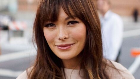 Lindsay Price &scaron;venčia 37-ąjį gimtadienį