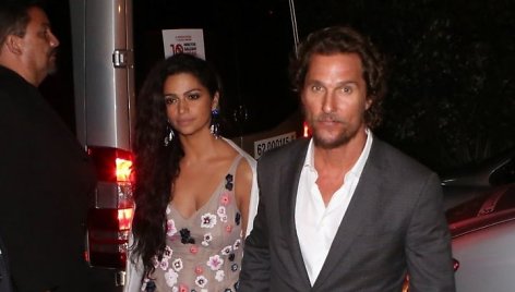 Matthew McConaughey su žmona Camila Alves