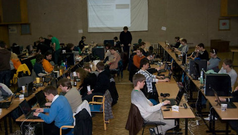 Viena iš festivalio „InfoShow“ renginių – kompiuterinių žaidimų varžybos „LAN party“. 