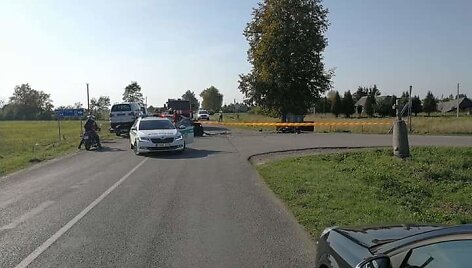 Laivų kaime eismo įvykio metu žuvo motociklininkas. 