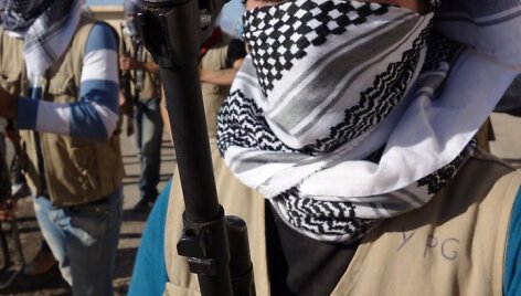 Kurdės, pasirengusios kovai su &bdquo;Islamo valstybe&ldquo;