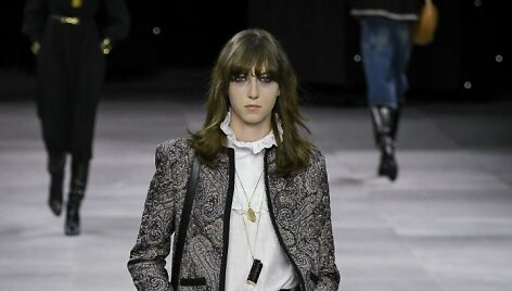 &bdquo;Celine&ldquo; 2020 m. pavasario ir vasaros kolekcijos modelis