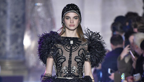 &bdquo;Elie Saab&ldquo; modelis