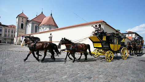 Pašto karietų sutiktuvės