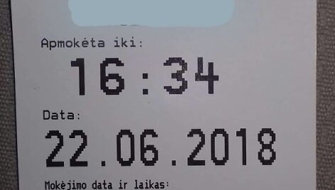 Kvite už automobilio parkavimą Kaune įsivėlė klaida