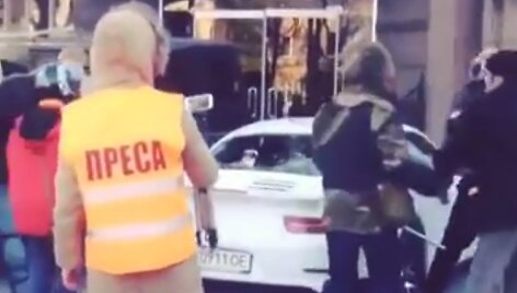 Daužomas &bdquo;Porsche 911&ldquo;