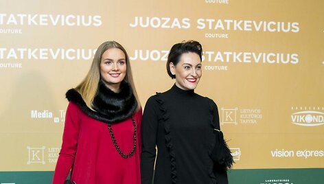 Jurgita Jurkutė-&Scaron;irvaitė su bičiule