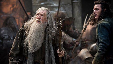 Ianas McKellenas ir Luke'as Evansas filme &bdquo;Hobitas: Penkių armijų mū&scaron;is&ldquo;