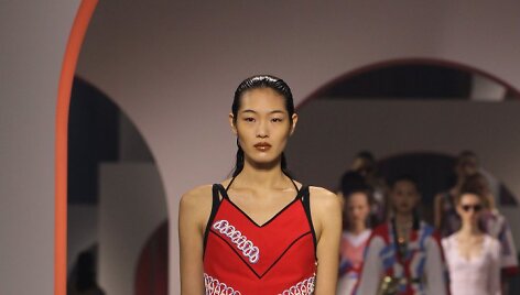 &bdquo;Kenzo&ldquo; 2016 m. pavasario-vasaros kolekcijos pristatymas